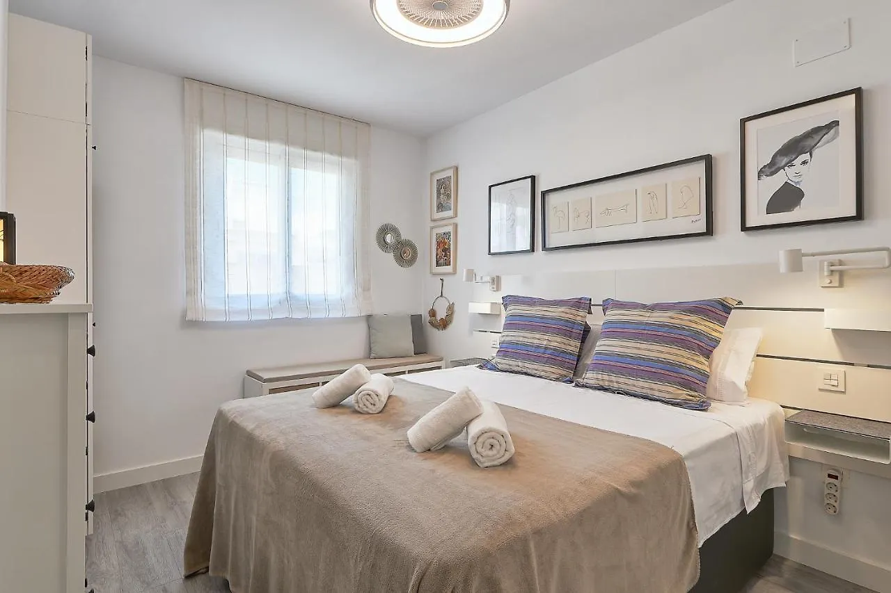 Work & Holiday Huelin Malaga Apartment